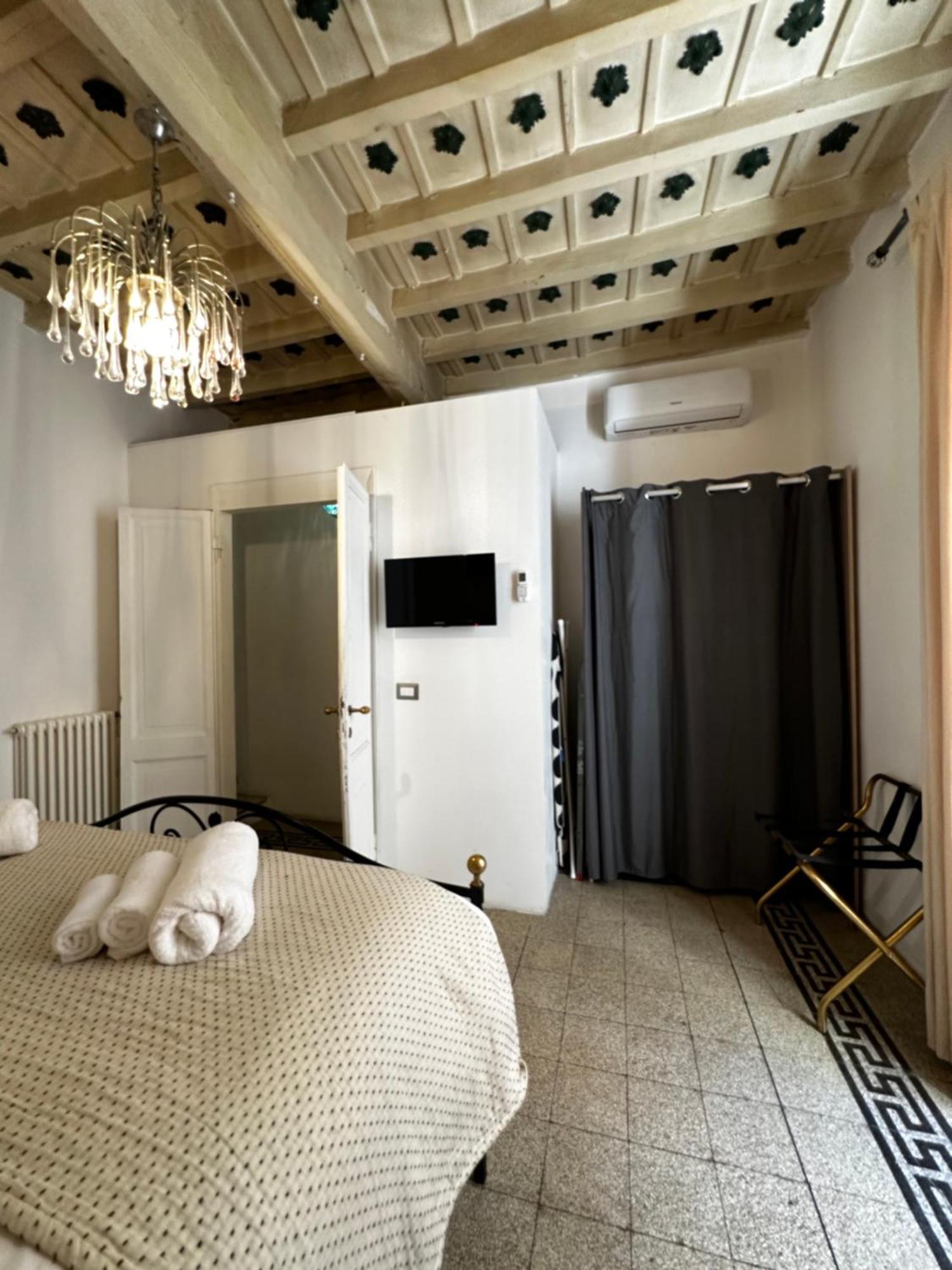 Sant'Elena Retreat Apartment Rome Exterior photo